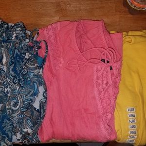 FREE W PURCHASE - 3 Tops Boho Paisley Coral XL